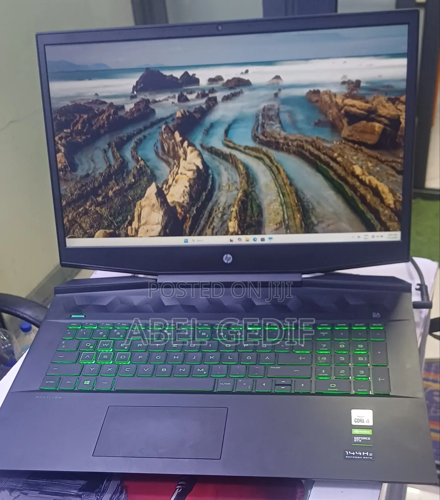 New Laptop HP Pavilion Power 15 16GB Intel Core i5 SSD 512GB