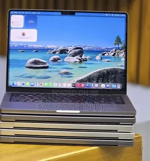 New Laptop Apple MacBook Pro 2021 M1 32GB Apple M1 Pro SSD 512GB