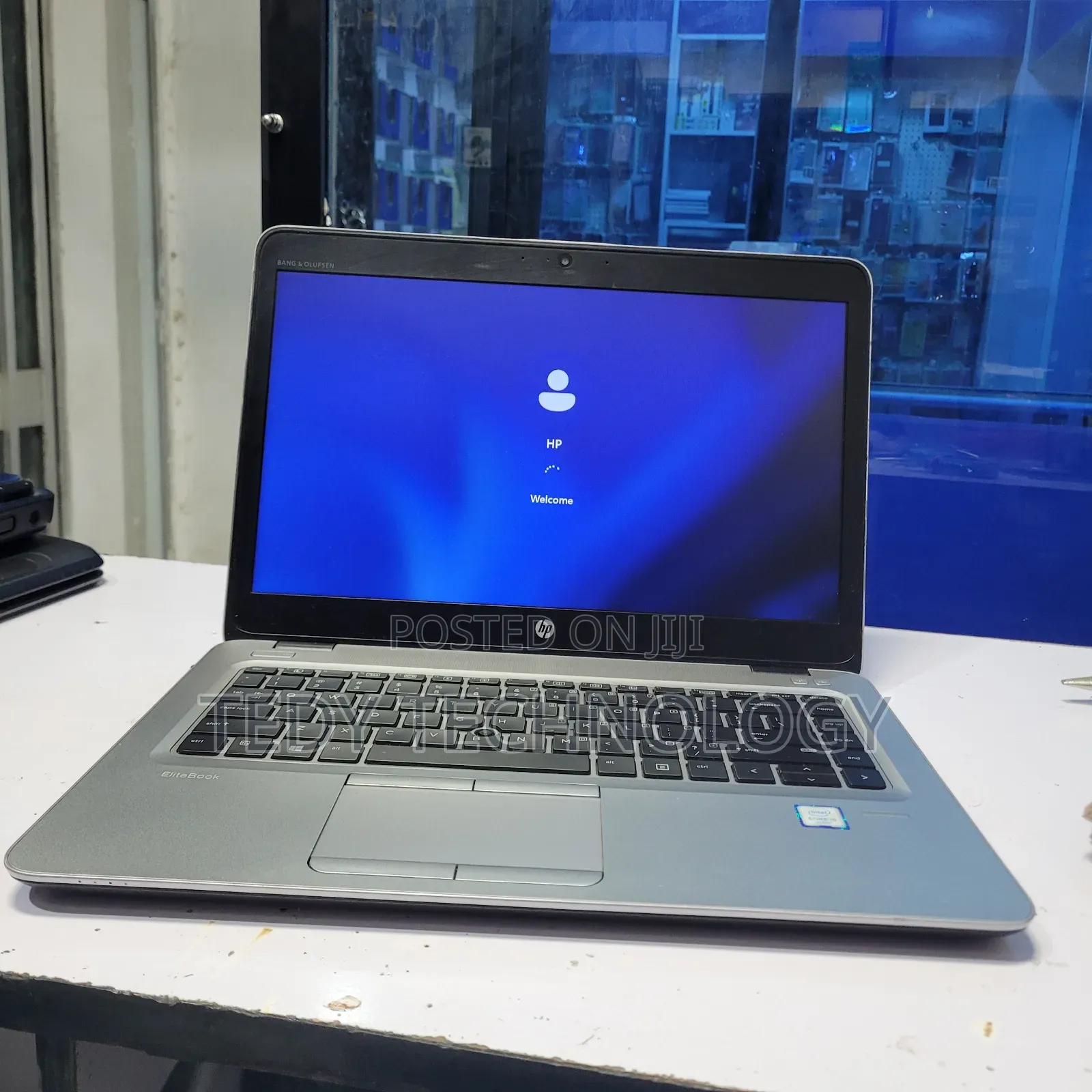 New Laptop HP EliteBook 840 8GB Intel Core i5 SSD 256GB