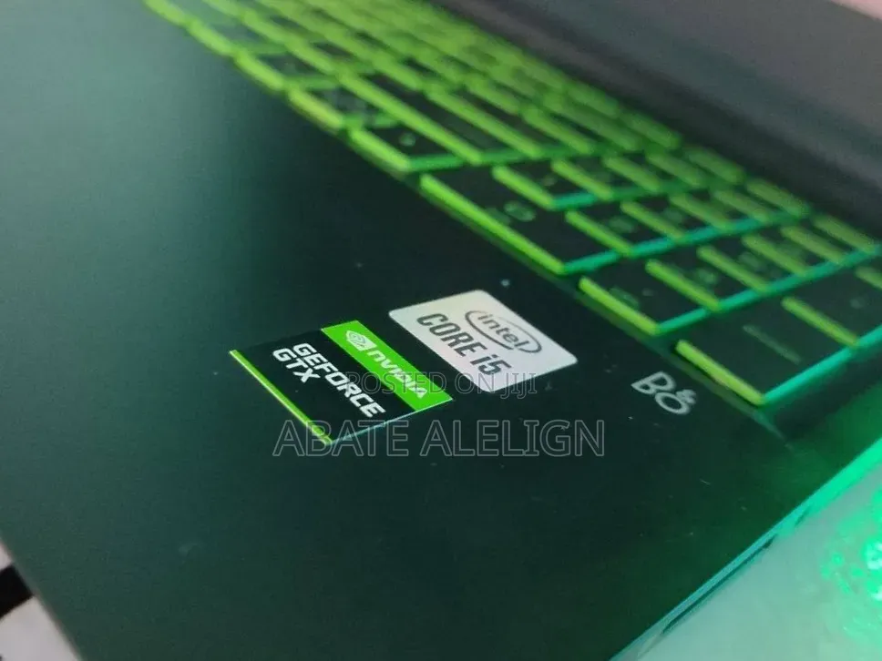 New Laptop HP Pavilion Power 15 16GB Intel Core i5 SSD 512GB