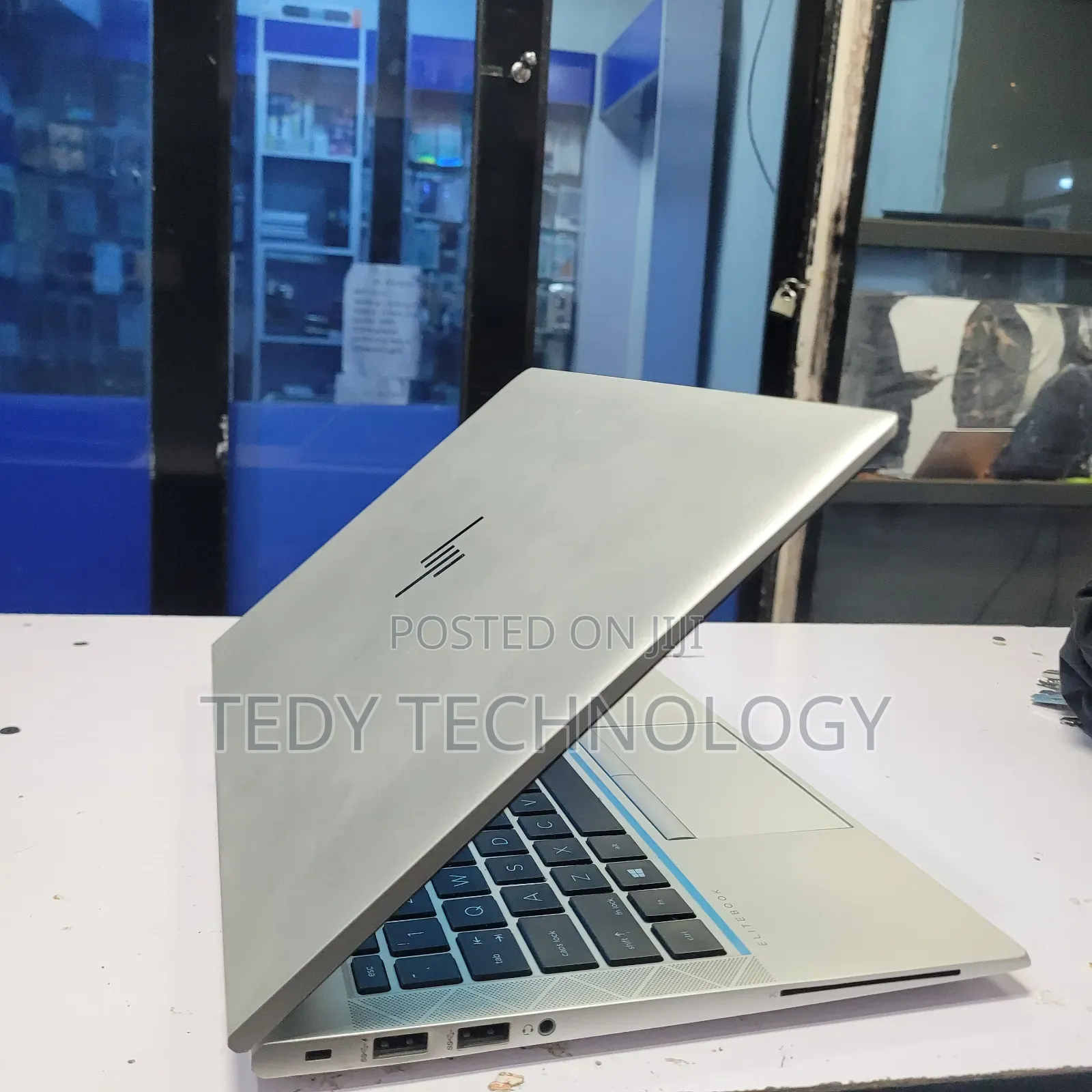 New Laptop HP EliteBook 840 8GB Intel Core i5 SSD 512GB