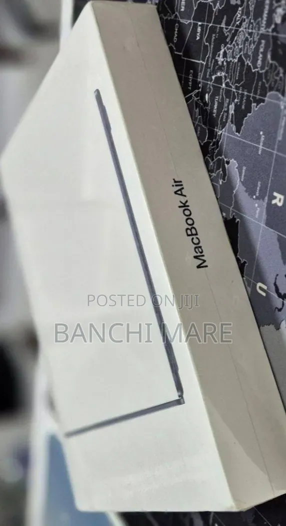 New Laptop Apple MacBook Air 2022 M2 8GB Apple M2 SSD 256GB