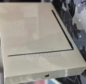 New Laptop Apple MacBook Air 2022 M2 8GB Apple M2 SSD 256GB