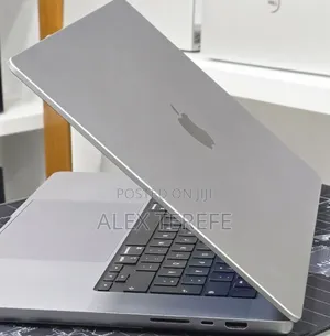 New Laptop Apple MacBook Pro 2021 M1 64GB Apple M1 Max SSD 1T