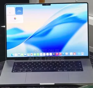 New Laptop Apple MacBook Pro 2021 M1 64GB Apple M1 Max SSD 1T
