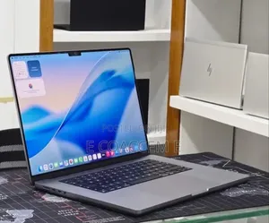 New Laptop Apple MacBook Pro 2021 M1 Max 64GB Apple M1 Max SSD 1T