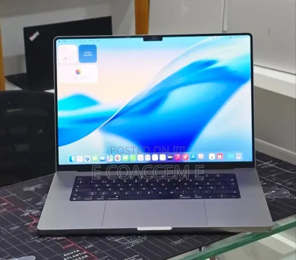 New Laptop Apple MacBook Pro 2021 M1 Max 64GB Apple M1 Max SSD 1T