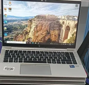 New Laptop HP EliteBook 840 G8 16GB Intel Core i7 SSD 1T