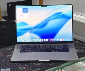 New Laptop Apple MacBook 64GB Apple M1 Max SSD 1T