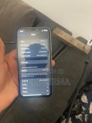Apple iPhone X 64 GB White