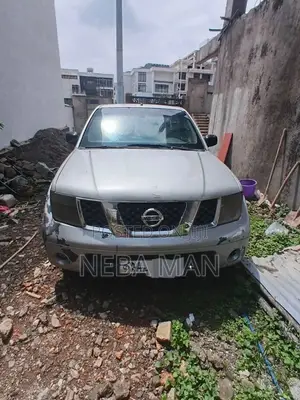 Nissan Navara 2007 Silver