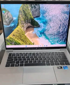 New Laptop HP EliteBook 840 16GB Intel Core i5 SSD 512GB