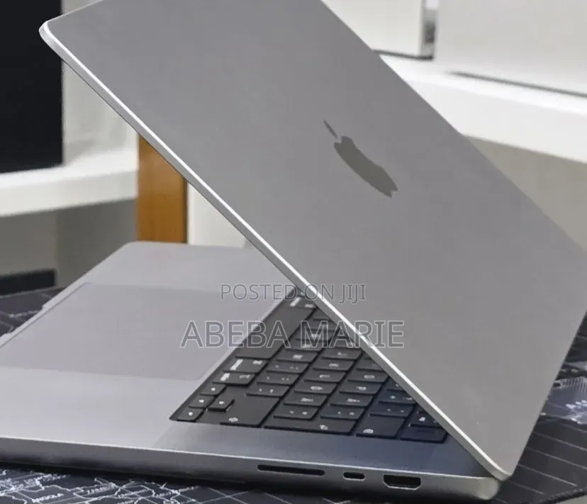 New Laptop Apple MacBook Pro 2021 M1 Max 64GB Apple M1 Max SSD 1T