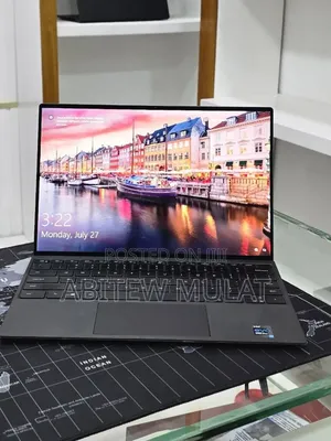 New Laptop Dell XPS 13 16GB Intel Core i7 SSD 512GB