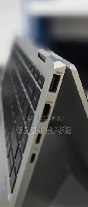 New Laptop HP Spectre 16GB Intel Core i7 SSD 512GB