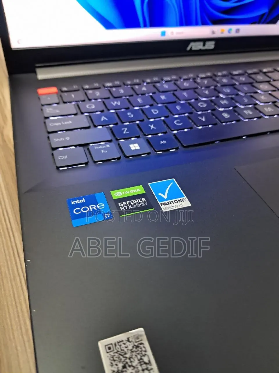 New Laptop Asus VivoBook 15 X505BA 16GB Intel Core i7 SSD 512GB