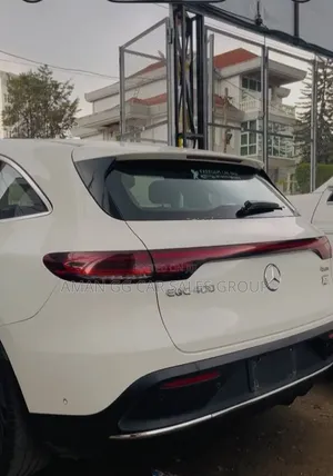 New Mercedes-Benz EQC EQC400 4MATIC 2023 White
