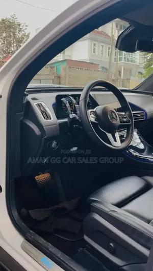 New Mercedes-Benz EQC EQC400 4MATIC 2023 White