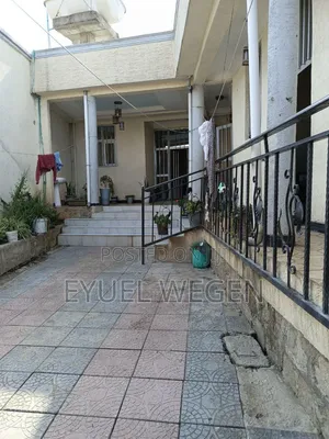 Furnished 4bdrm House in ታፈሱ ታደሰ, Oromia-Finfinne for sale