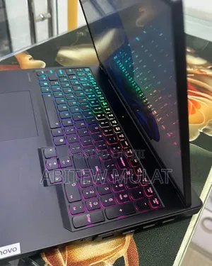 New Laptop Lenovo Legion Pro 7 32GB Intel Core i9 SSD 1T