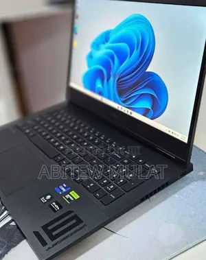 New Laptop HP Omen 16 16GB Intel Core i9 SSD 1T