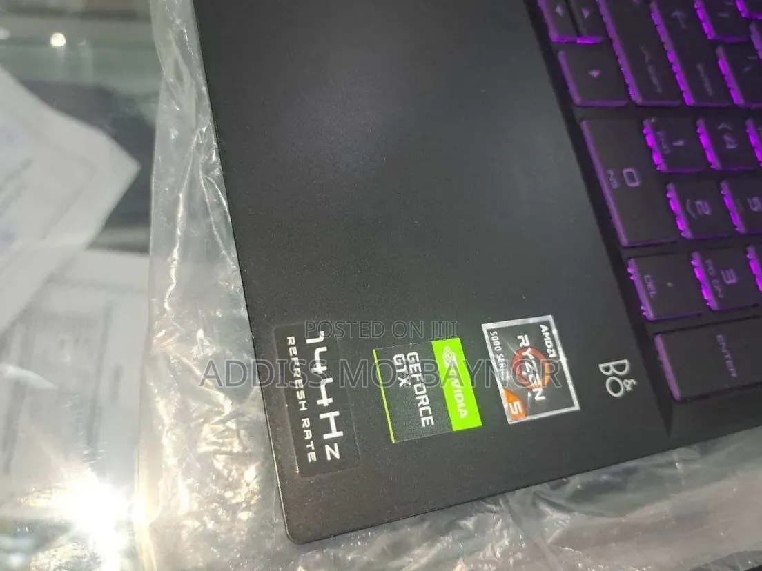 New Laptop HP Pavilion 15 8GB AMD Ryzen 5 SSD 512GB