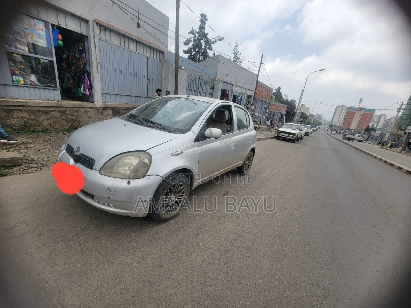 Toyota Vitz 2001 Silver