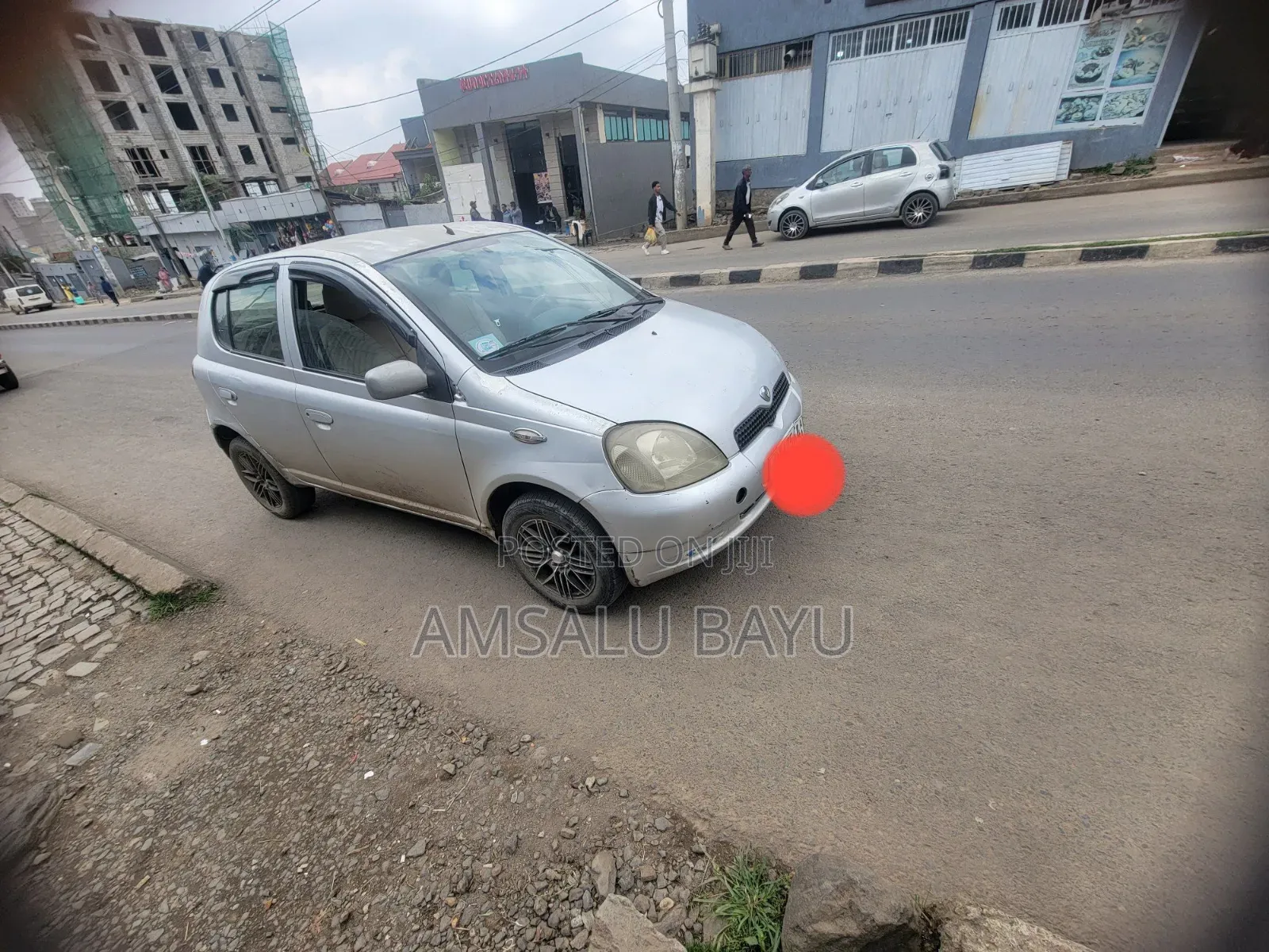 Toyota Vitz 2001 Silver