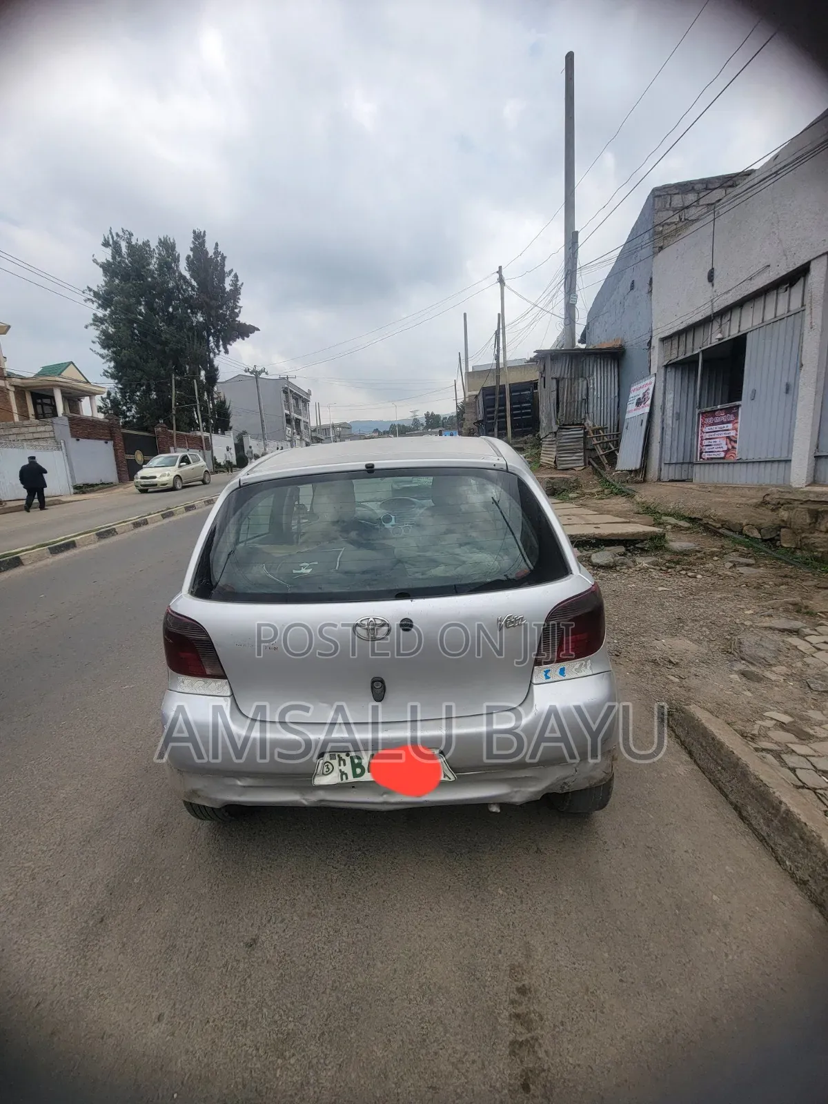 Toyota Vitz 2001 Silver