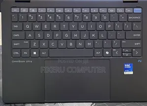 New Laptop HP OmniBook Ultra Flip 14" 32GB Intel Core Ultra 7 SSD 1T