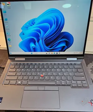 New Laptop Lenovo Yoga 700 32GB Intel Core i7 SSD 512GB