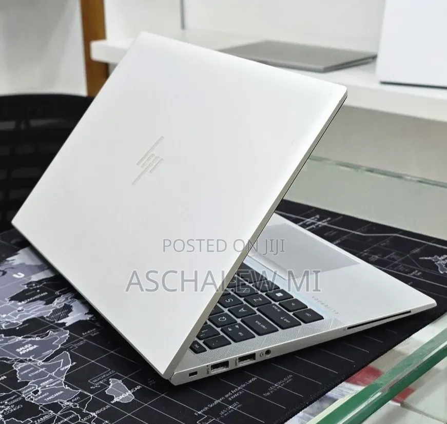 New Laptop HP EliteBook 845 G8 16GB AMD Ryzen 5 SSD 512GB
