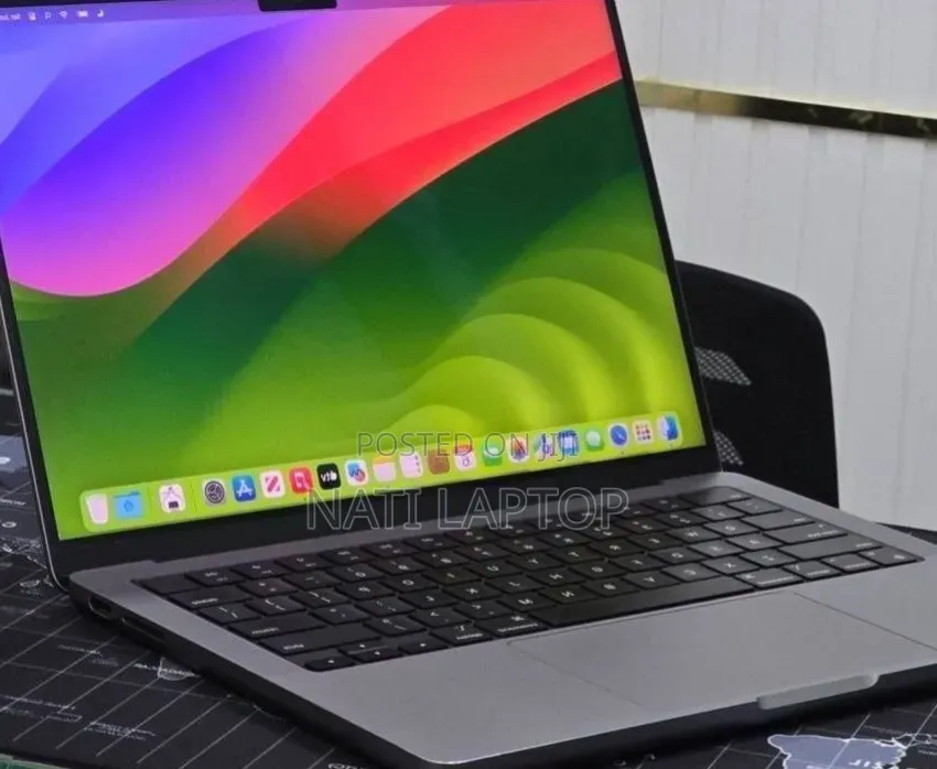 New Laptop Apple MacBook Air 2022 M2 8GB Apple M2 SSD 512GB