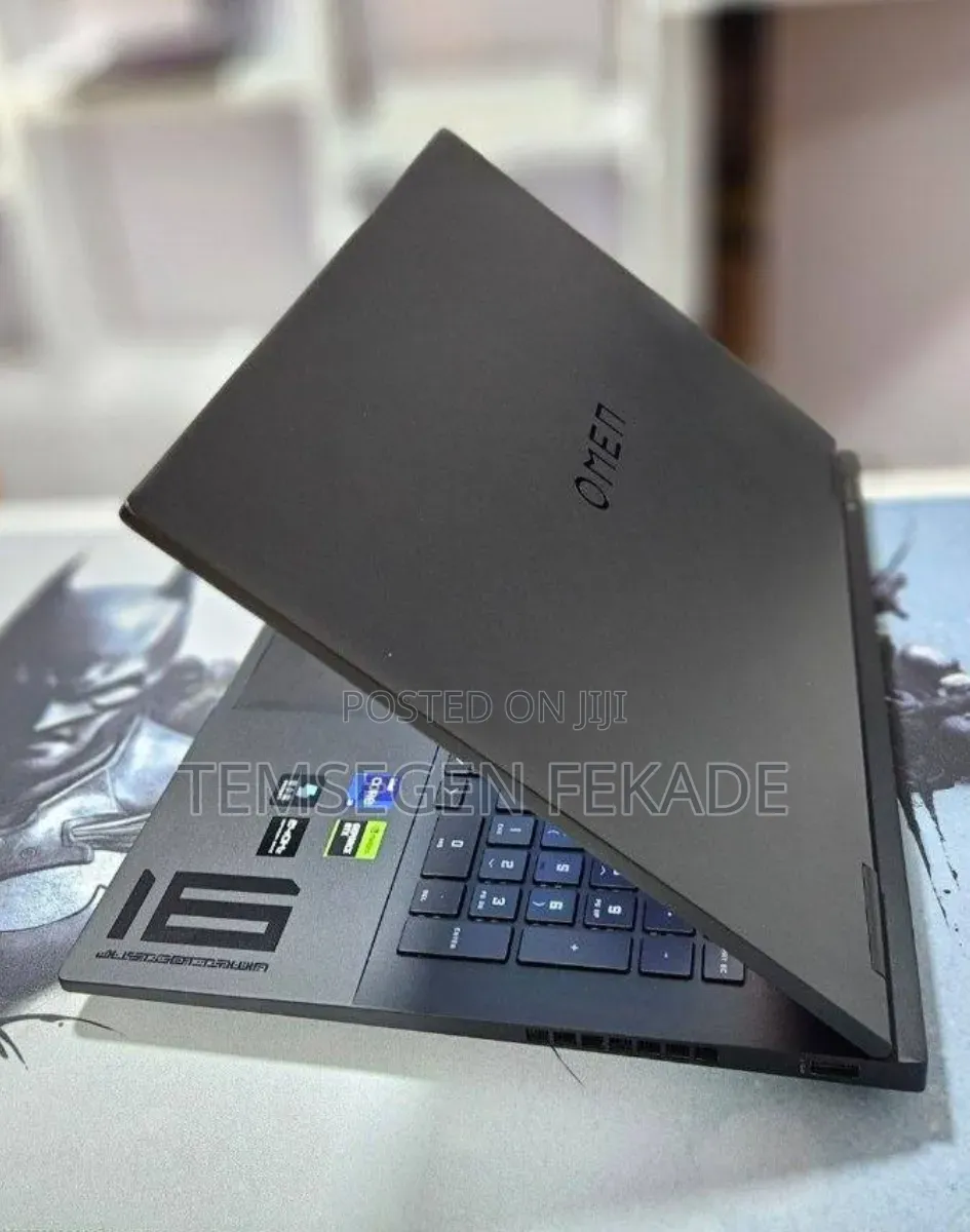 New Laptop HP Omen 16 16GB Intel Core i9 SSD 1T