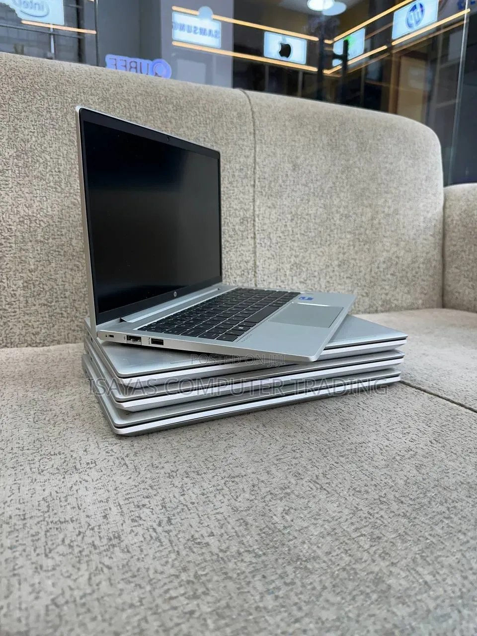 New Laptop HP ProBook 440 G10 8GB Intel Core i3 SSD 256GB