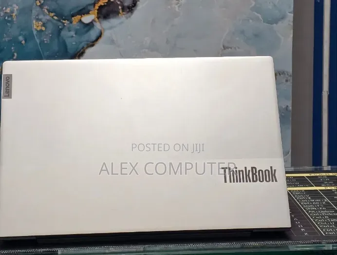 New Laptop Lenovo Thinkbook 14 8GB Intel Core i5 SSD 512GB