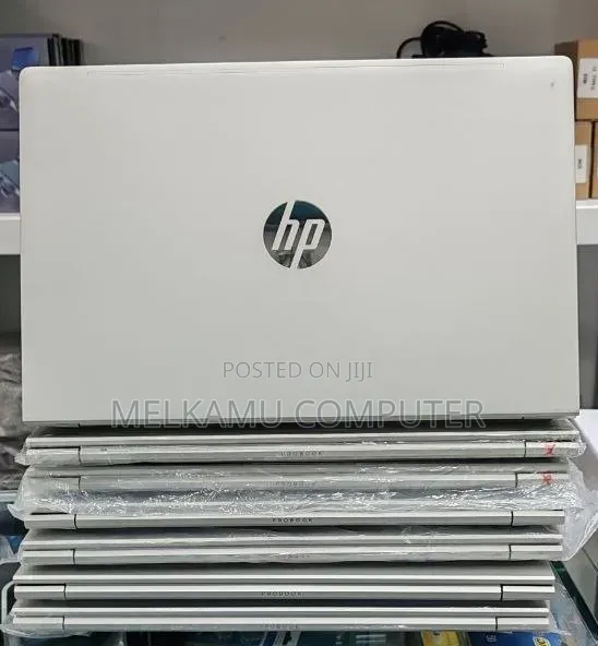 New Laptop HP ProBook 450 G8 8GB Intel Core i5 SSD 256GB