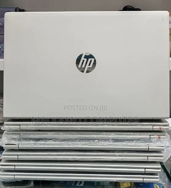 New Laptop HP ProBook 450 G8 8GB Intel Core i5 SSD 256GB