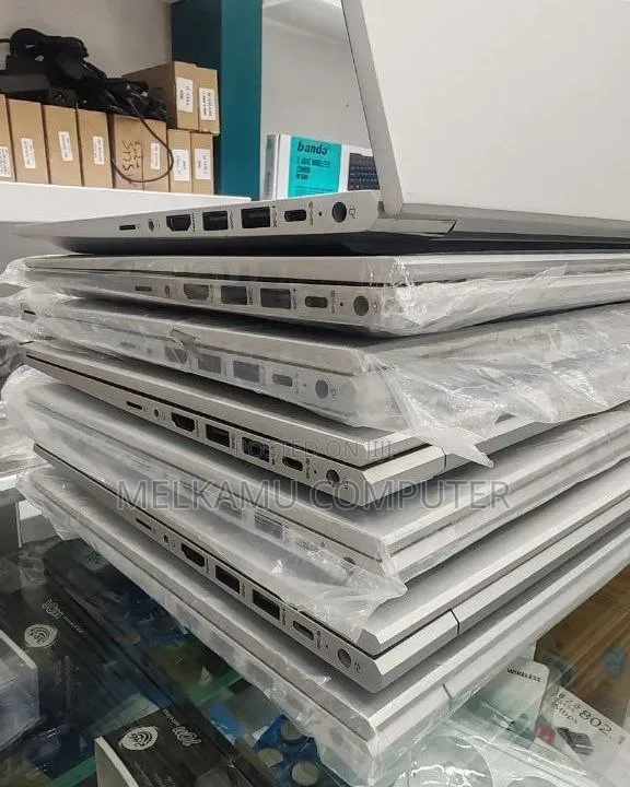 New Laptop HP ProBook 450 G8 8GB Intel Core i5 SSD 256GB