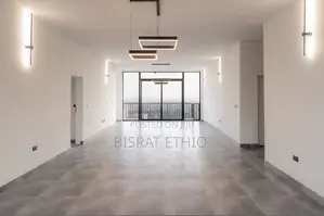 3bdrm Apartment in መገናኛ Top View, Bole for sale