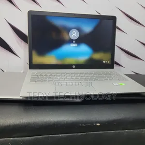 New Laptop HP Pavilion 15 8GB Intel Core i5 SSD 512GB