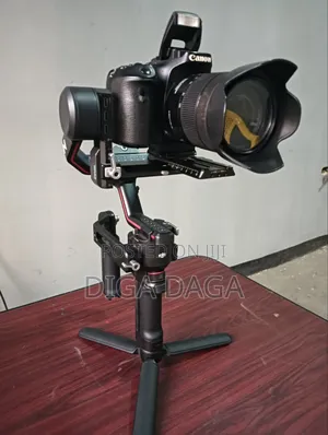 ሙሉ የቀረፃ ዕቃዎች Canon 90d Camera , Rs3 Gimbal , H8 ZOOMER, FILM MIC