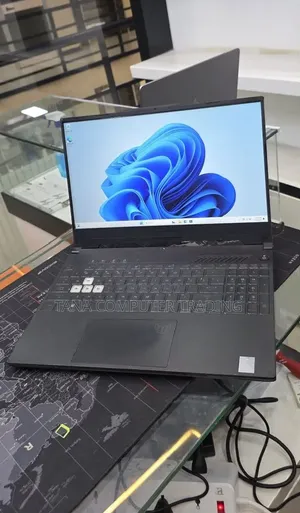 New Laptop Asus TUF Dash F15 16GB Intel Core i7 SSD 512GB