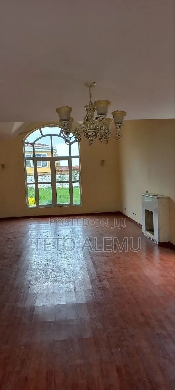 Furnished 5bdrm House in 🏡 100% Finished G+1, Bole for sale