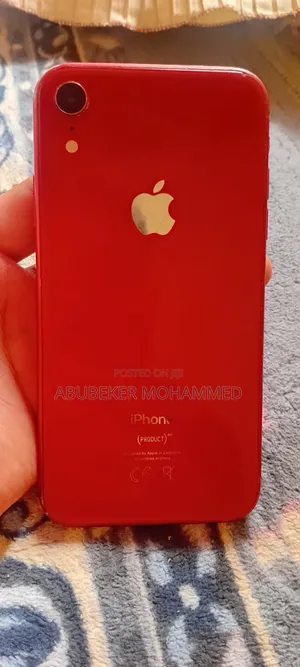 Apple iPhone XR 64 GB Red