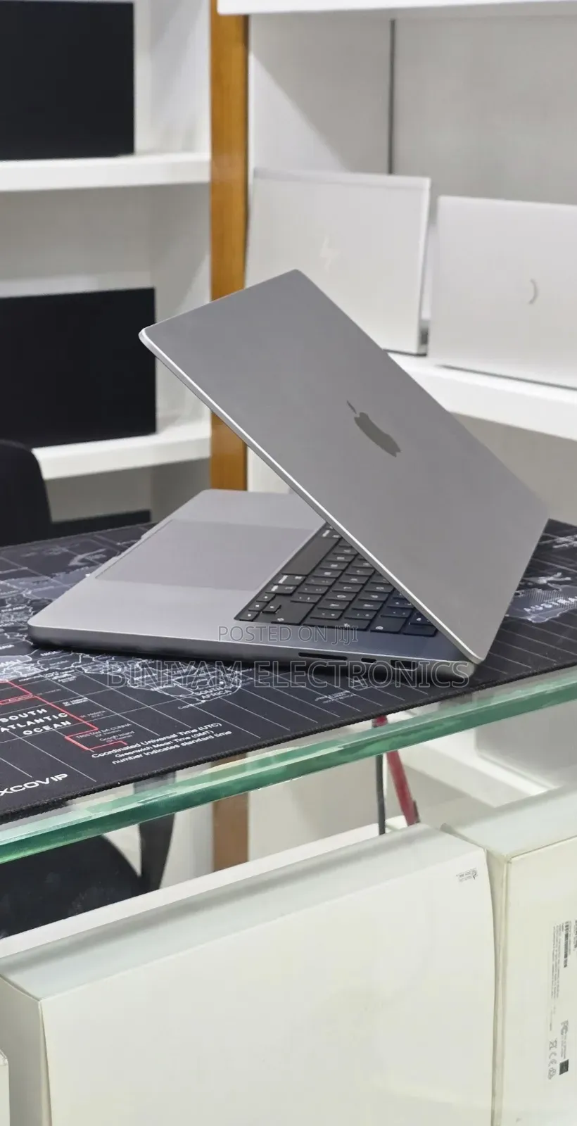 New Laptop Apple MacBook Pro 2021 M1 Max 64GB Apple M1 Max SSD 1T
