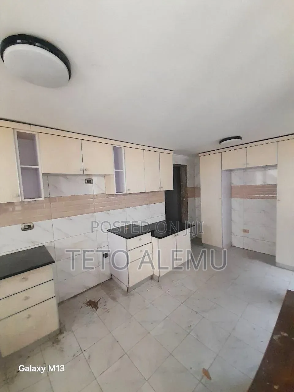 Furnished 6bdrm House in 🏡 ቅንጡ B+G+1 ቪላ ለሽያጭ, Bole for sale