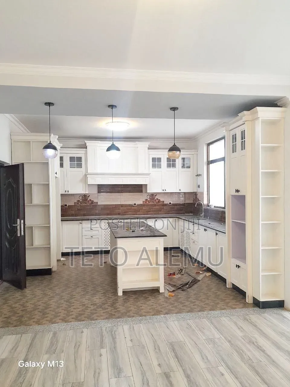 Furnished 6bdrm House in 🏡 ቅንጡ B+G+1 ቪላ ለሽያጭ, Bole for sale