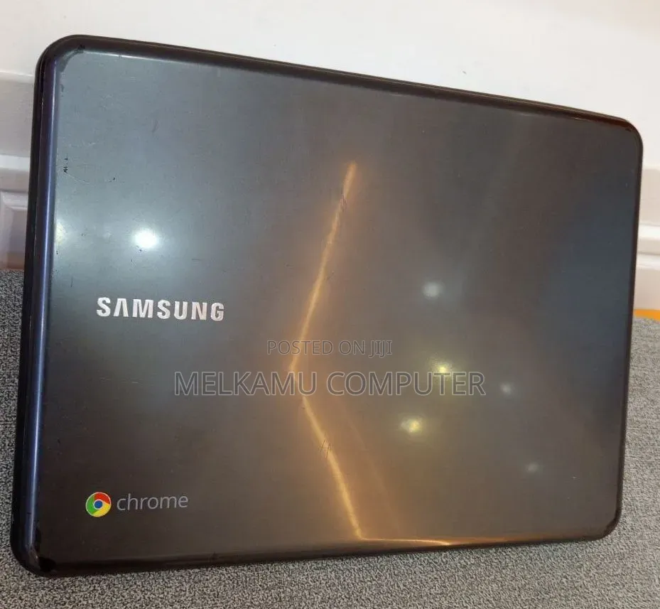 Laptop Samsung Chromebook 3 11 4GB Intel Core i5 SSD 128GB