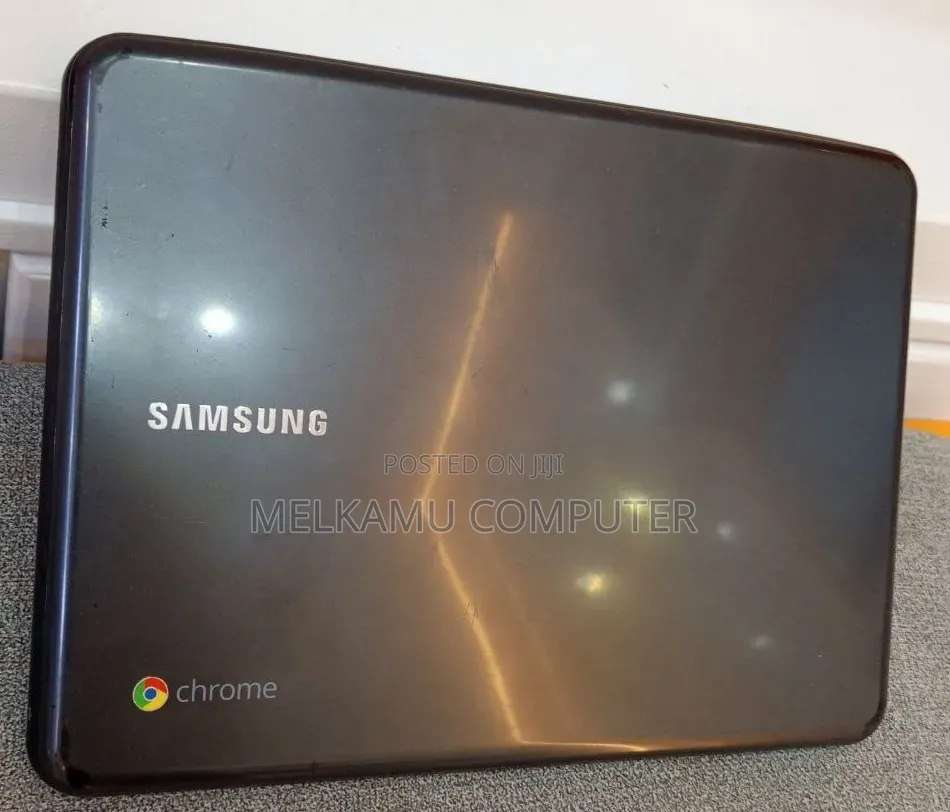 Laptop Samsung Chromebook 3 11 4GB Intel Core i5 SSD 128GB